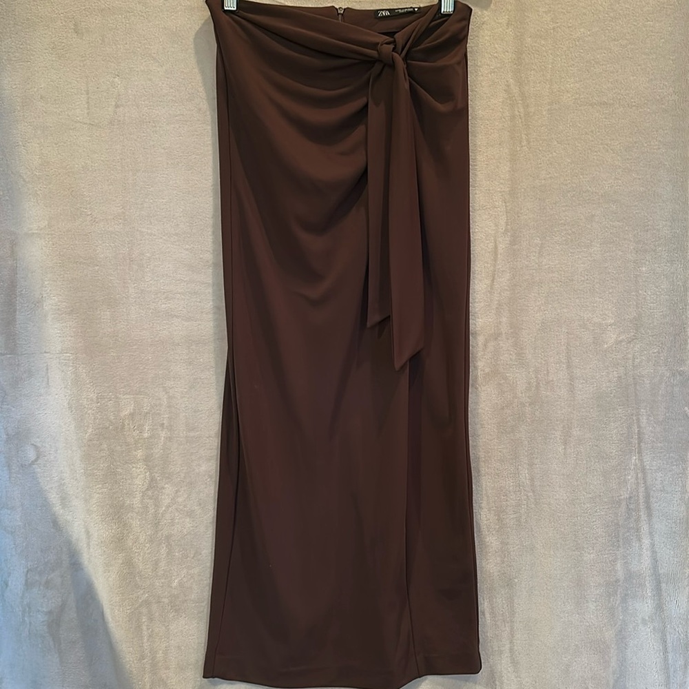ZARA WOMEN'S RUCHED LONG SKIRT